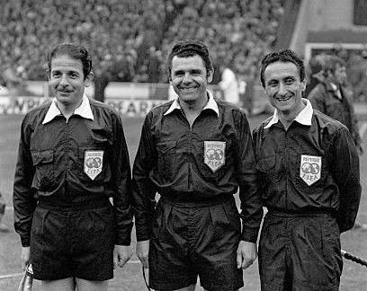 Attention aux arbitres !